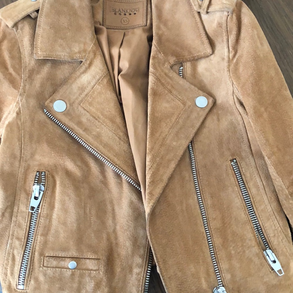 Extra Photos - image 1